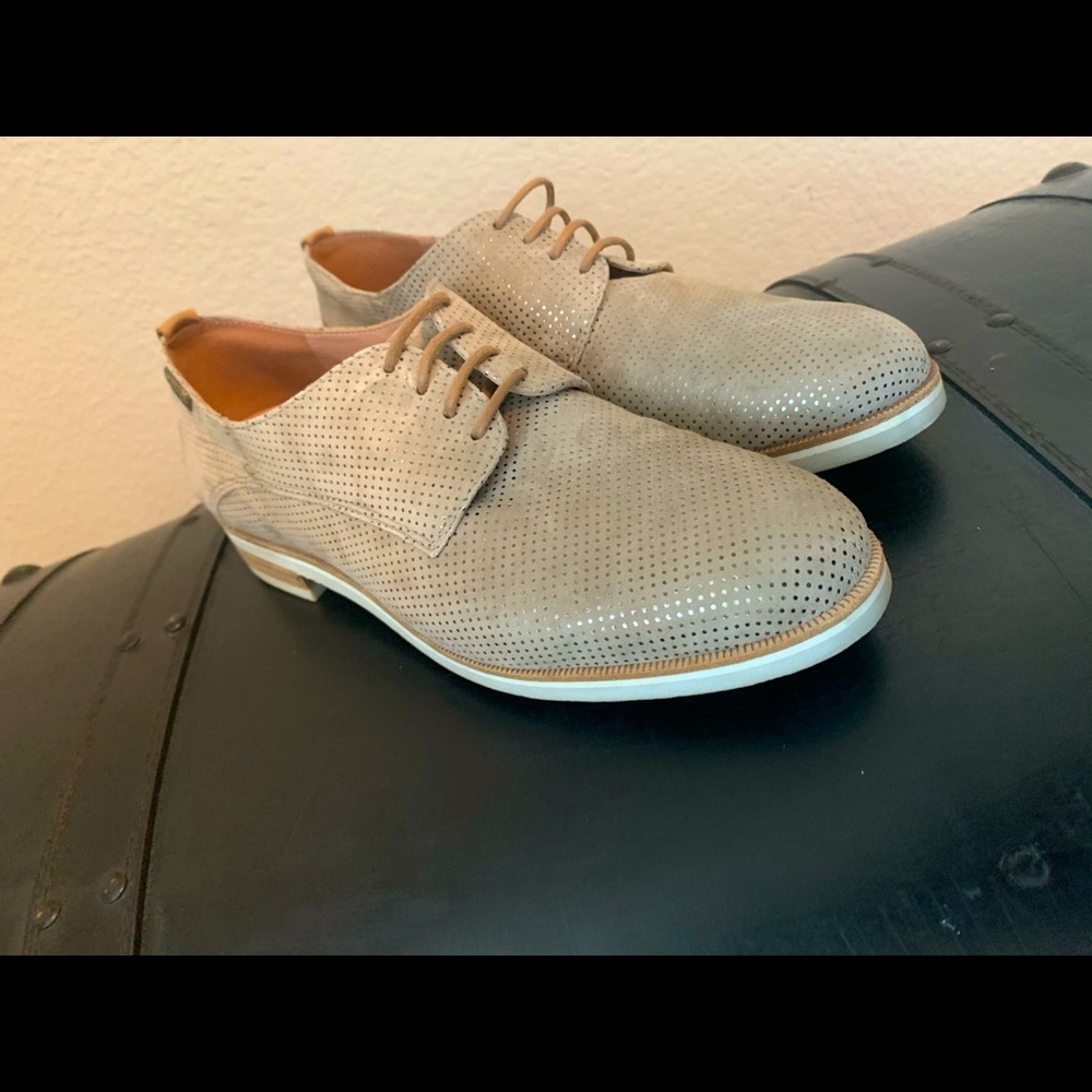 Gorgeous shoes